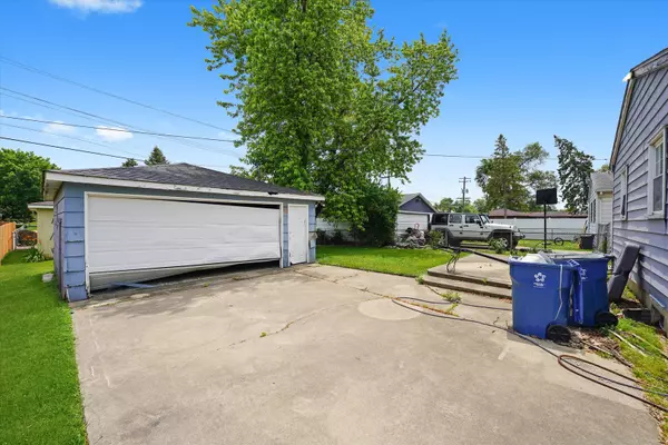 Crest Hill, IL 60435,1616 Wilcox ST