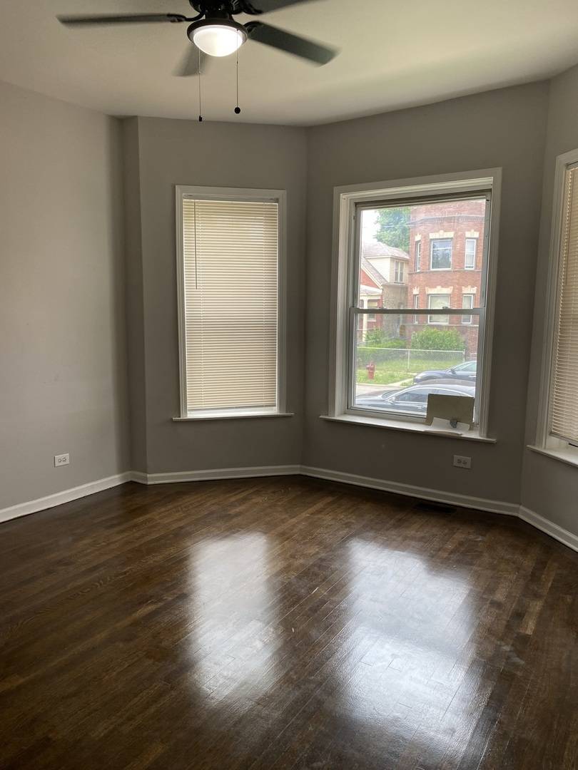 Chicago, IL 60621,7425 S Princeton AVE #2