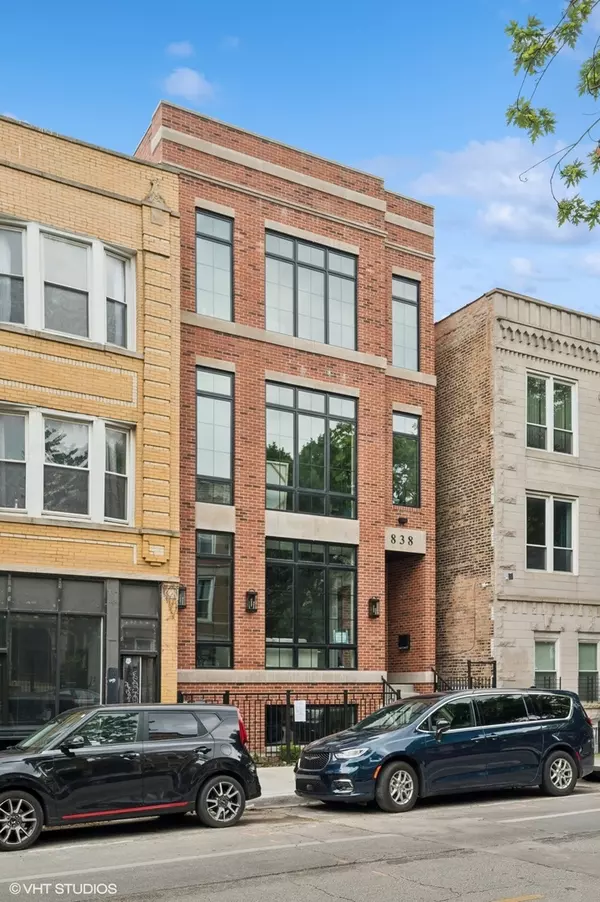 838 N Damen AVE #1, Chicago, IL 60622