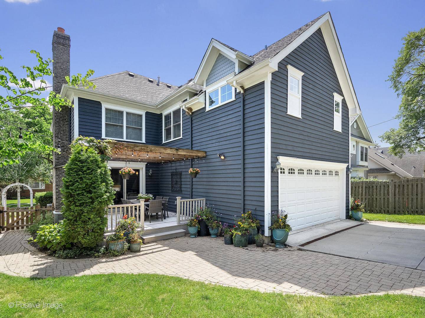 Hinsdale, IL 60521,724 S Madison ST