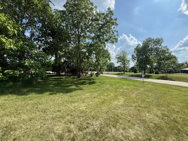 St. Charles, IL 60175,Lot 1 E Sunset Views DR