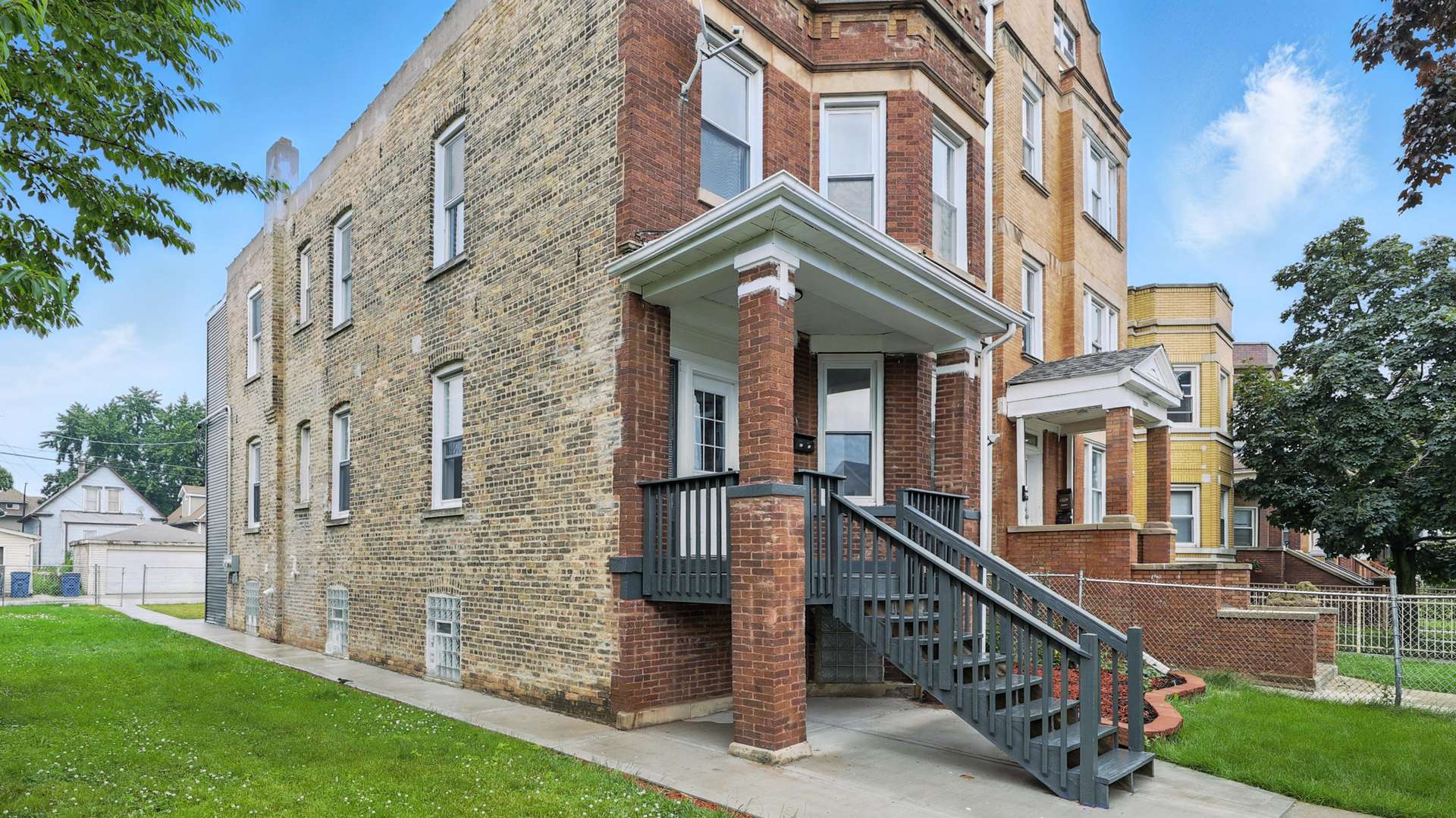 5228 W 23rd ST, Cicero, IL 60804