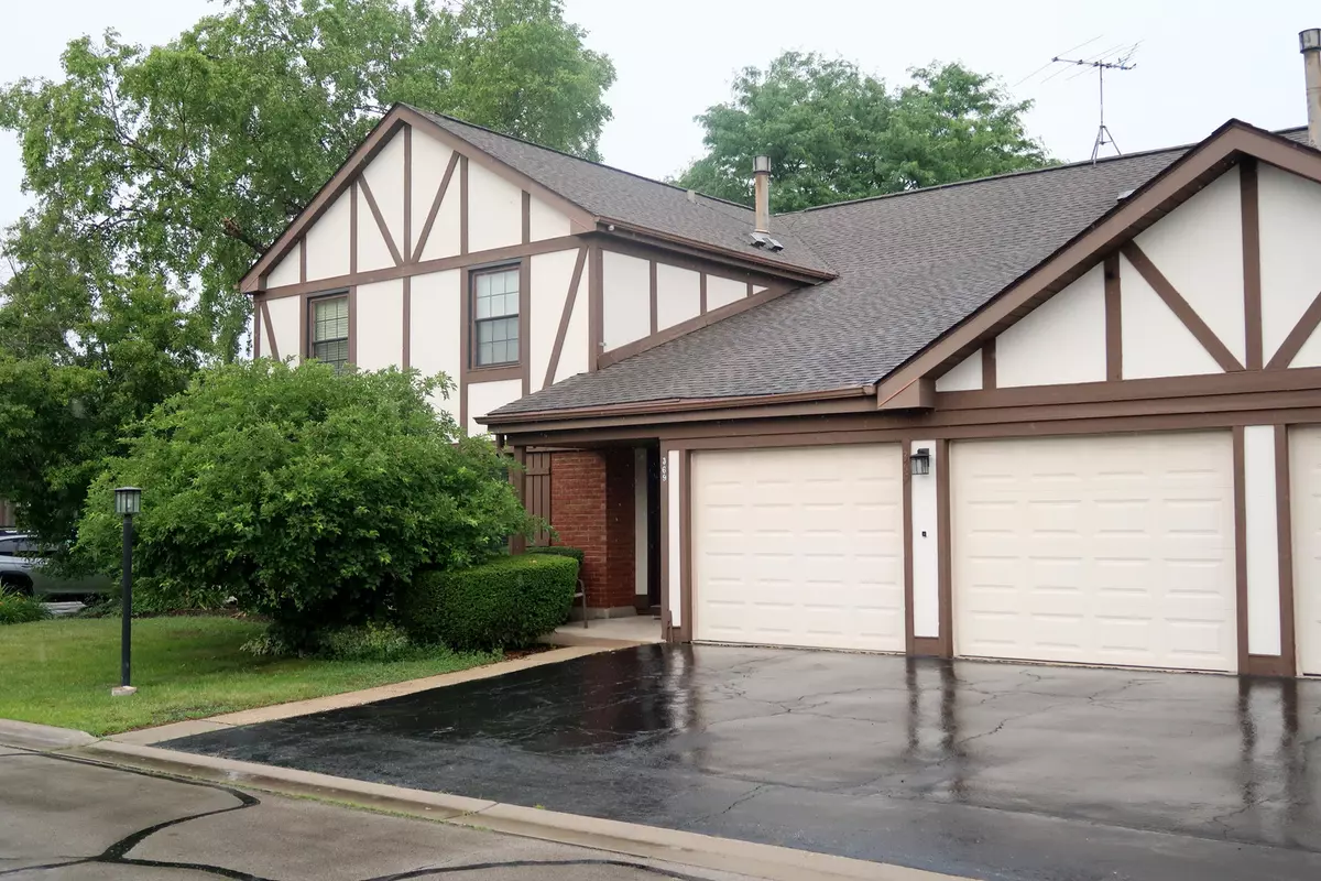 Schaumburg, IL 60193,369 Ferndale CT #B1