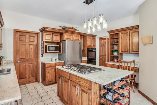 Ingleside, IL 60041,195 Hollow WAY