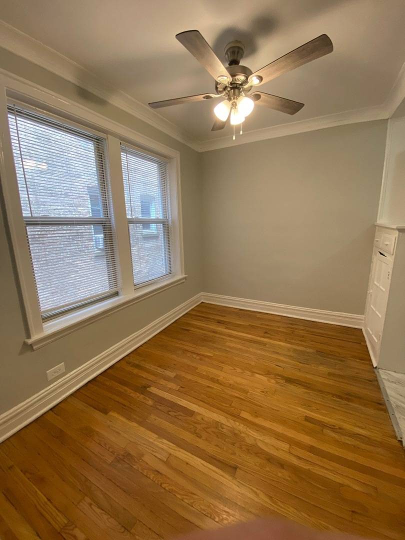 Chicago, IL 60626,1525 W Estes AVE #A7