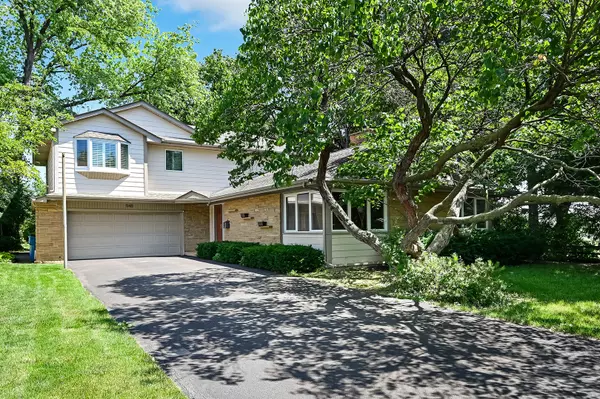 545 Highland RD, Hinsdale, IL 60521