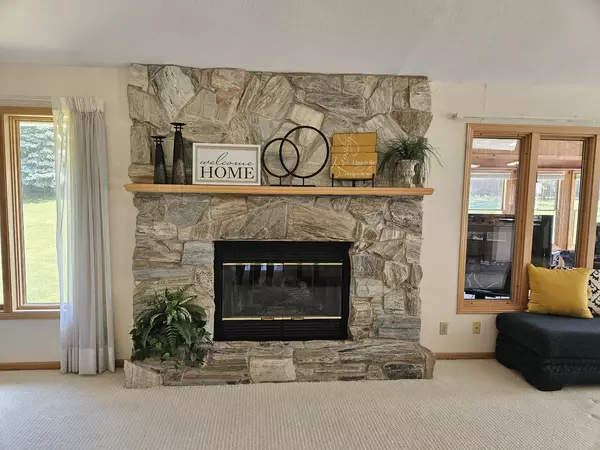 Rockford, IL 61114,3852 Foxborough LN
