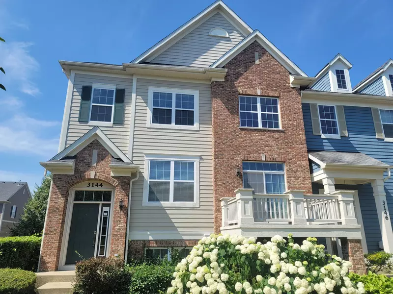 3144 Taunton ST #3144, Elgin, IL 60124
