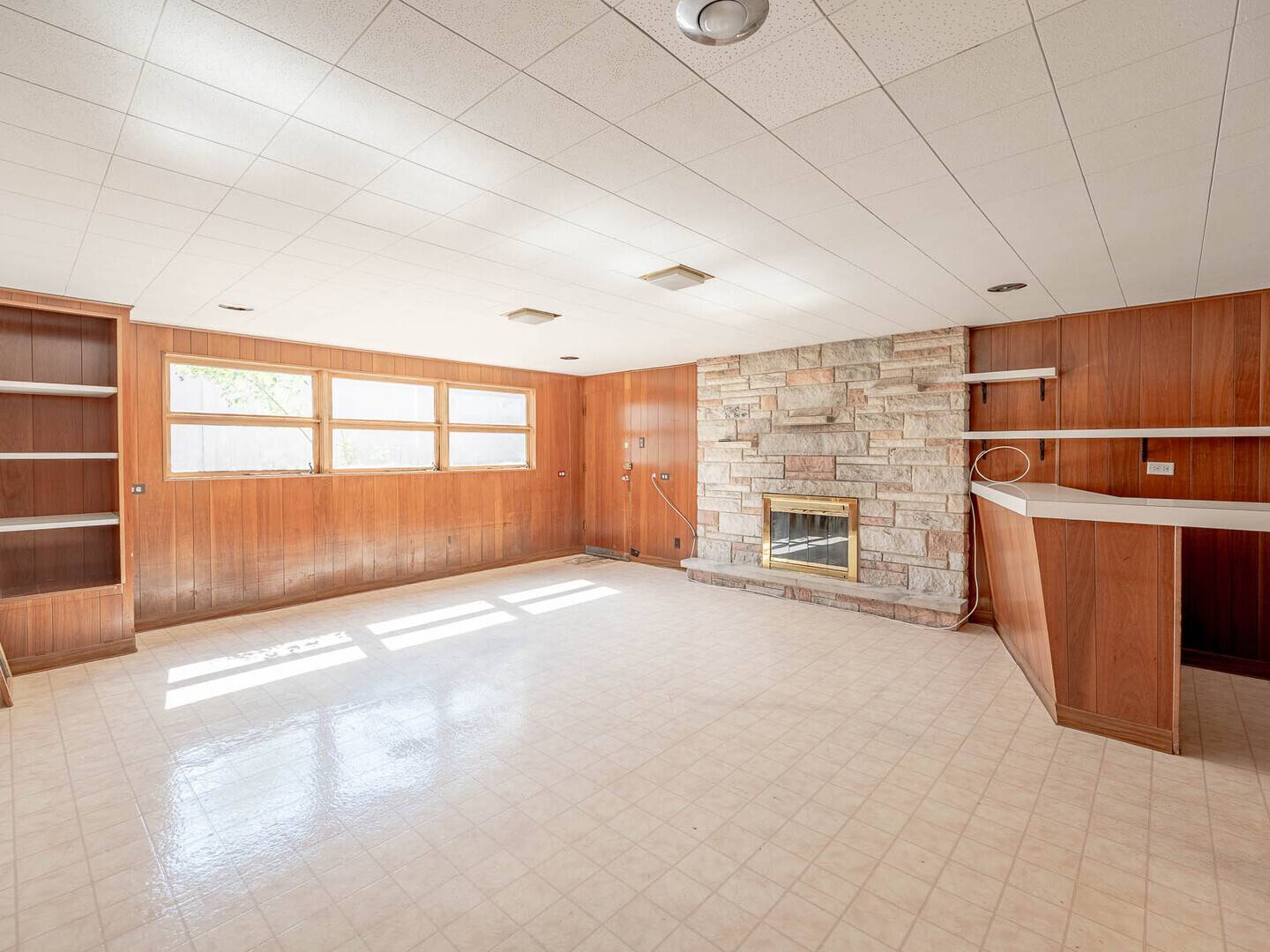 Palos Heights, IL 60463,6052 W 128th ST