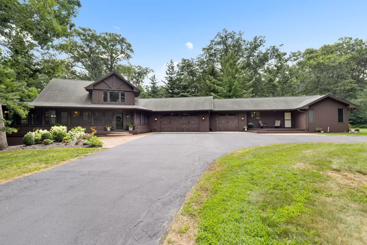 Rockton, IL 61072,11577 OLD RIVER RD