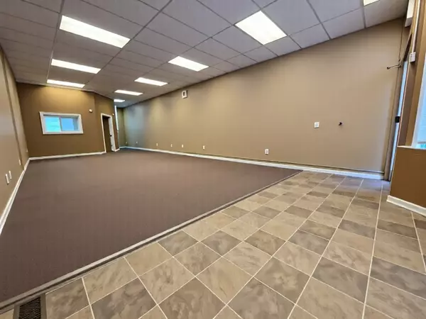 Chicago, IL 60639,4235 W Fullerton AVE