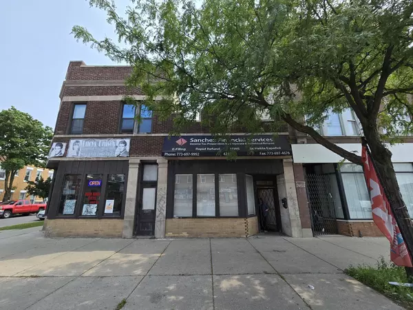 4235 W Fullerton AVE, Chicago, IL 60639