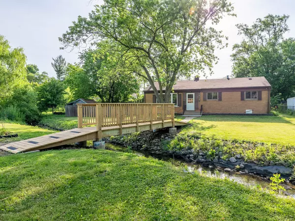 15117 La Crosse AVE, Oak Forest, IL 60452
