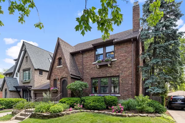 Western Springs, IL 60558,4211 Franklin AVE