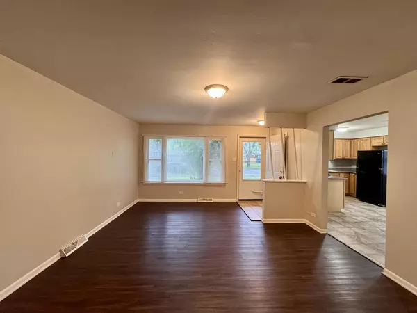 Midlothian, IL 60445,3732 153rd ST