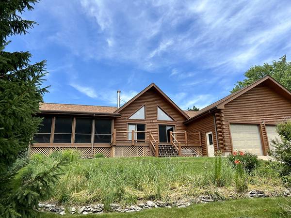 3468 E Spring Creek DR, Ladd, IL 61329
