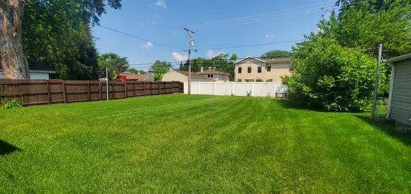 Lombard, IL 60148,20 W Edward ST