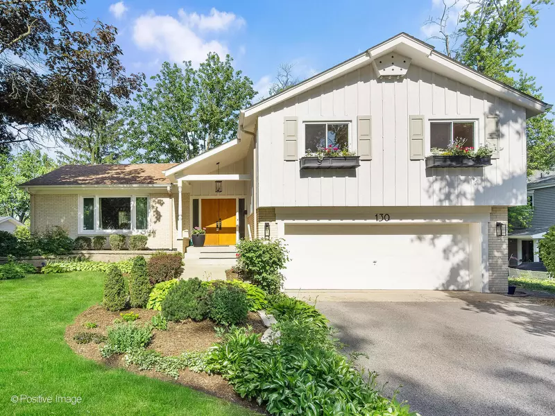 130 Exmoor AVE, Glen Ellyn, IL 60137