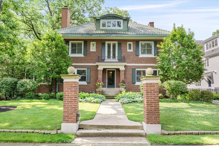 715 Forest AVE, Wilmette, IL 60091