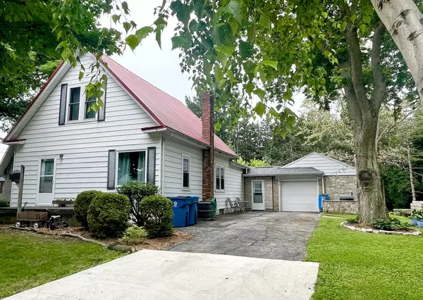 825 Swift AVE, Oglesby, IL 61348