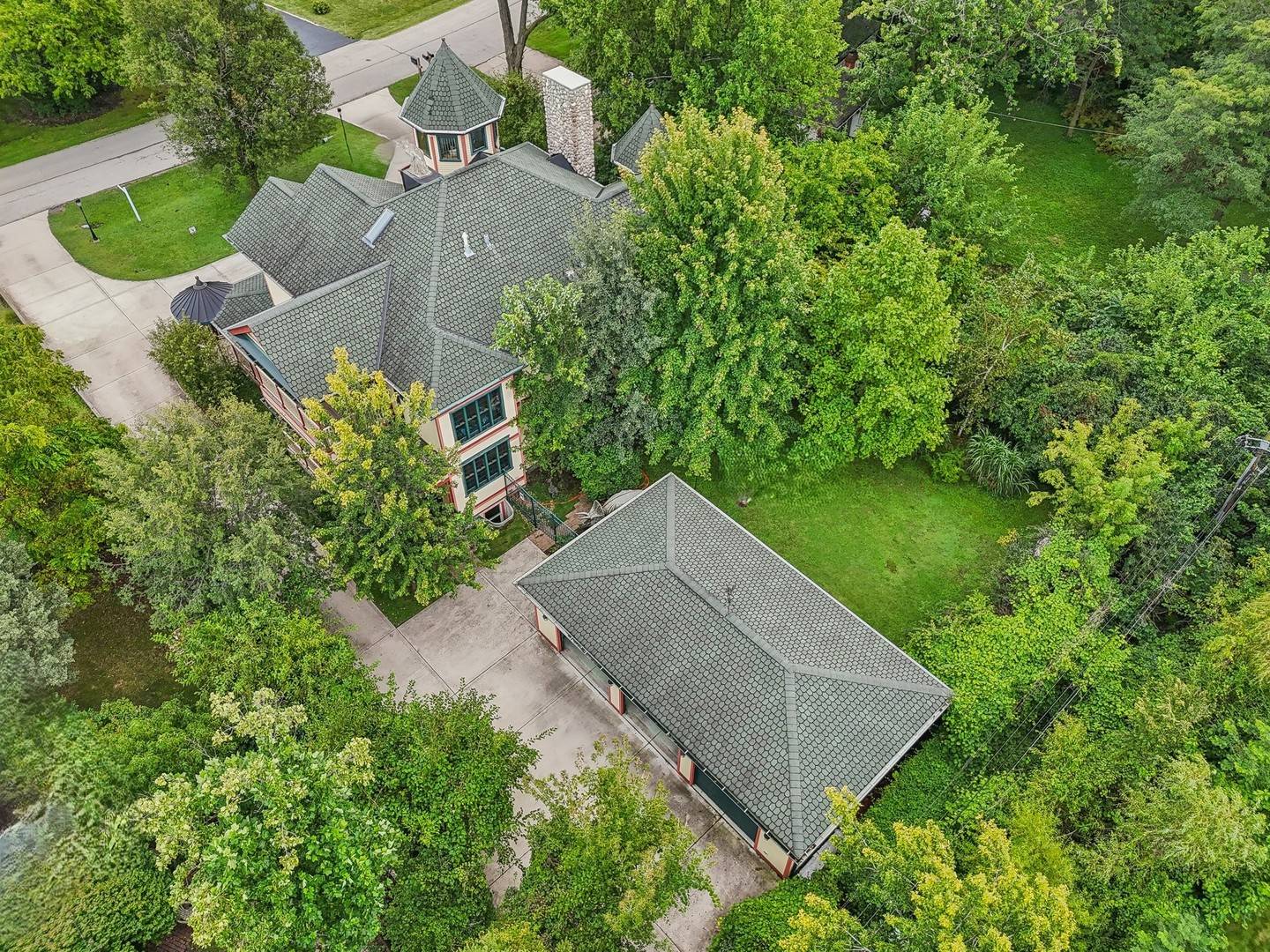 La Grange Highlands, IL 60525,6022 S Peck AVE