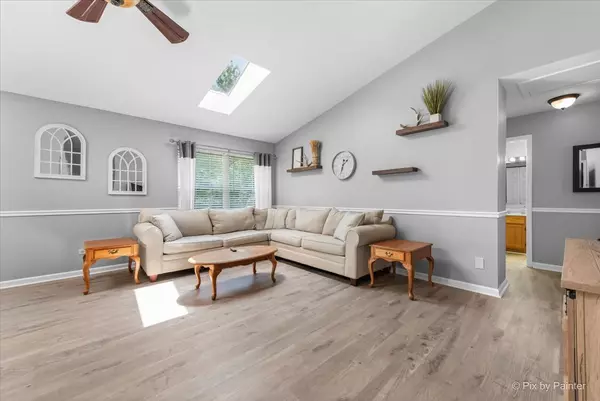Island Lake, IL 60042,1122 Stratford CT