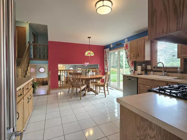 Mokena, IL 60448,9931 Sussex CT
