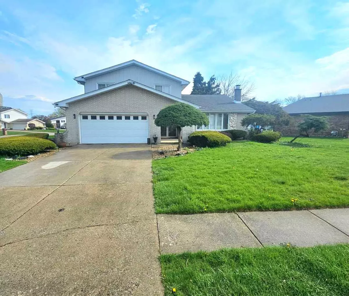 Homer Glen, IL 60491,12416 W Prairie DR