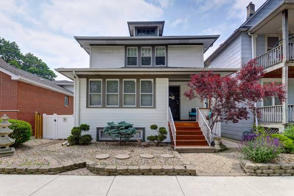 3140 Grove AVE, Berwyn, IL 60402
