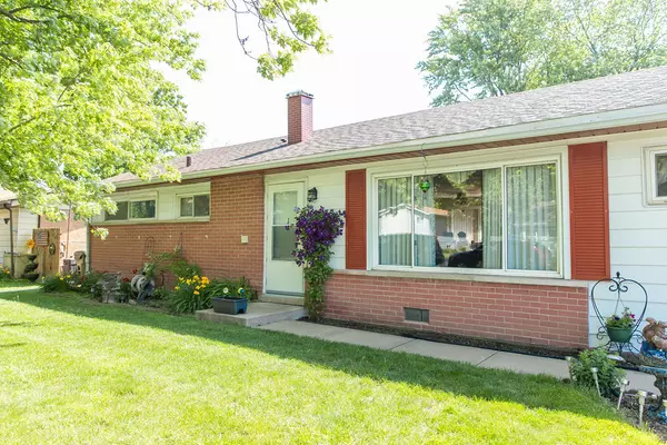 15455 LAWNDALE AVE, Markham, IL 60428