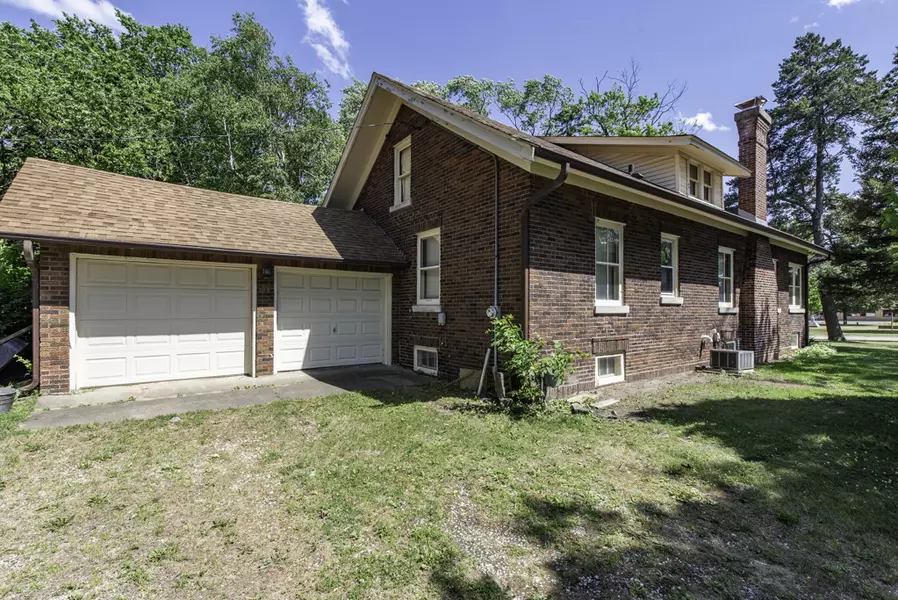 1128 Shiloh BLVD, Zion, IL 60099