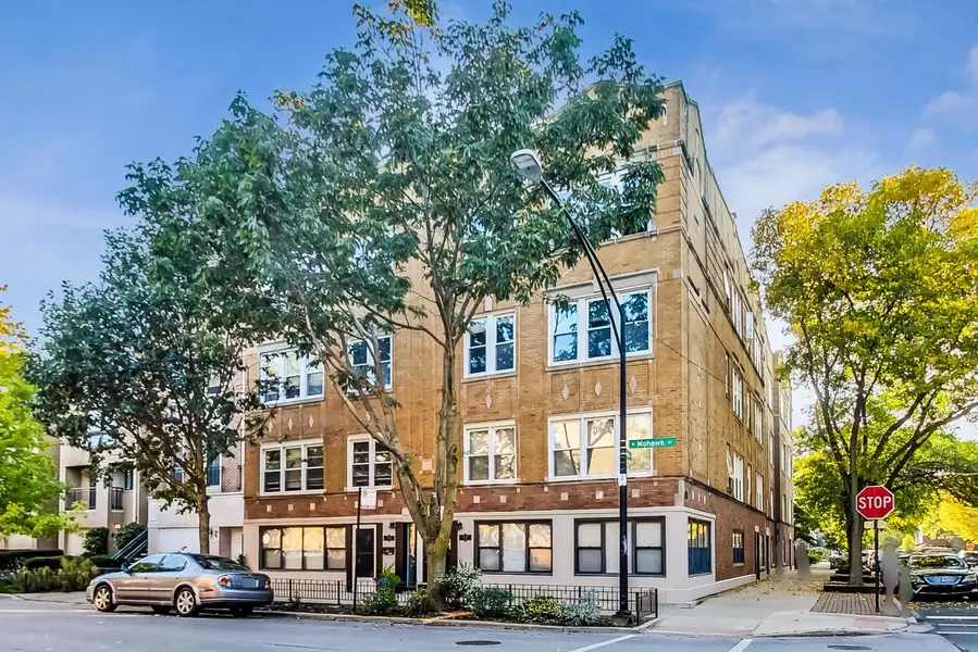535 W Eugenie ST #1, Chicago, IL 60614