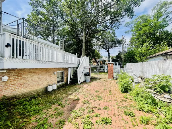 North Chicago, IL 60064,2802 18TH PL