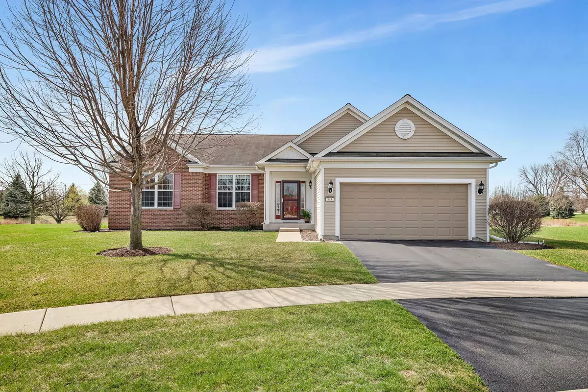 Shorewood, IL 60404,814 Glory CT