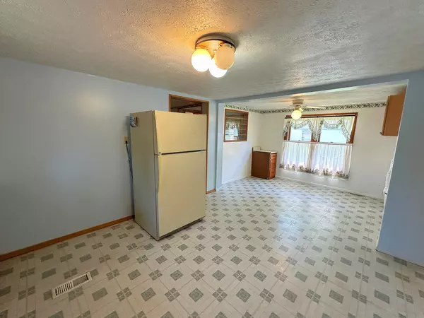 Streator, IL 61364,1806 S Harrison ST