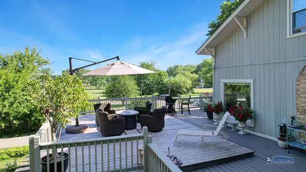 Barrington, IL 60010,28693 W Ravine DR