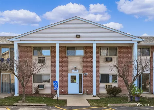 706 Marilyn AVE #109, Glendale Heights, IL 60139