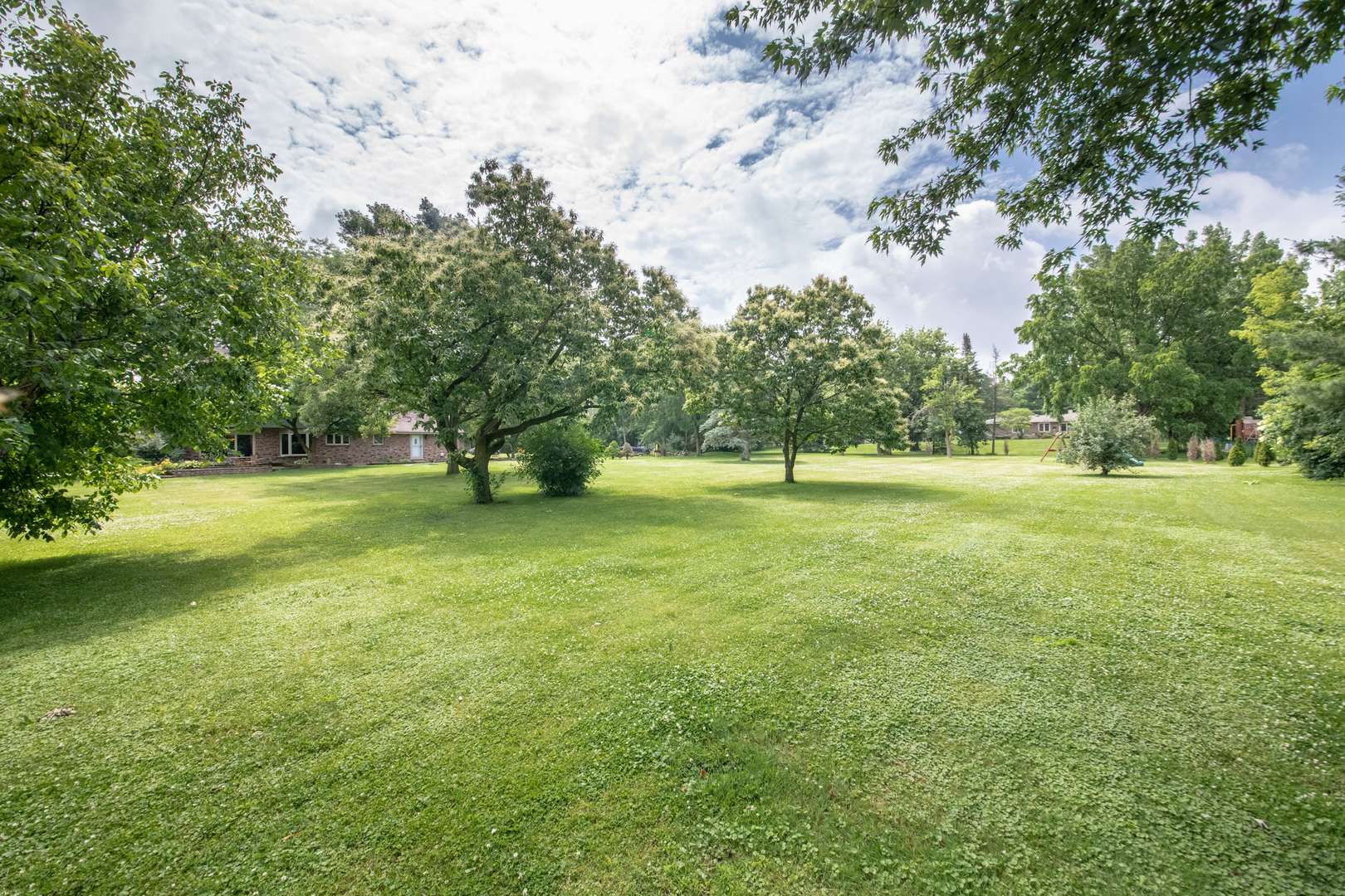 Bartlett, IL 60103,148 Jodi LN