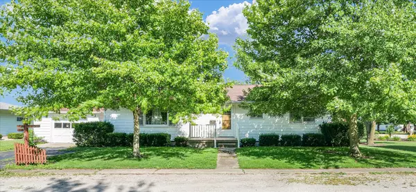 Buckley, IL 60918,104 S Pine ST