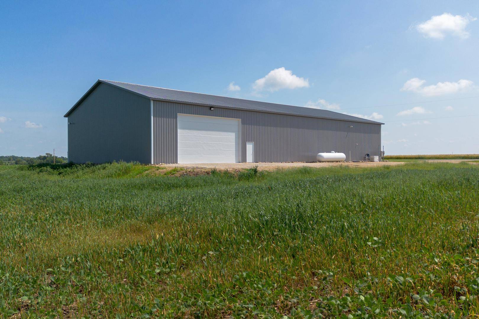 Varna, IL 61375,957 County Road 2000 E