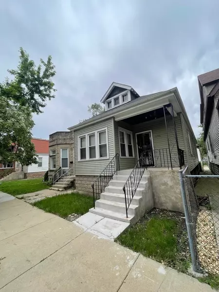 6536 S LOOMIS BLVD, Chicago, IL 60636