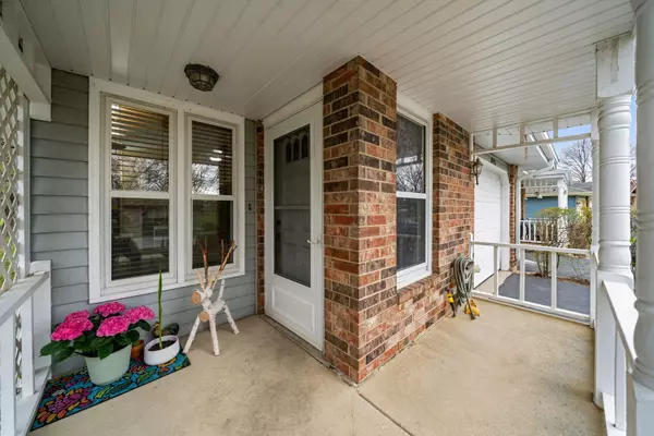 Naperville, IL 60565,1552 Lighthouse DR