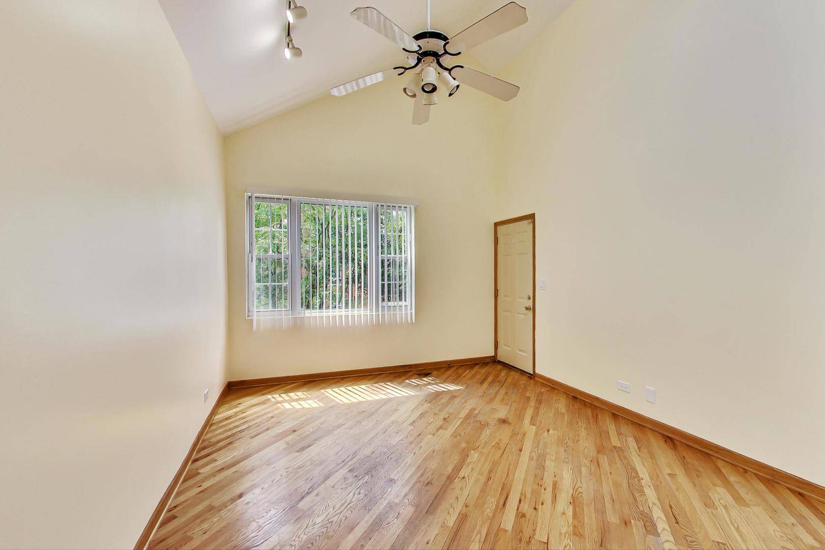 Chicago, IL 60642,1452 W Cortez ST #3F