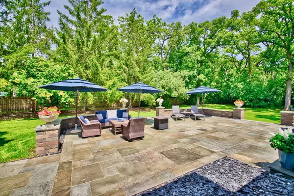Lake Forest, IL 60045,560 Jacqulyn LN