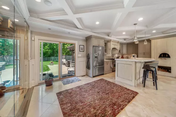 Bloomingdale, IL 60108,352 Eagle LN