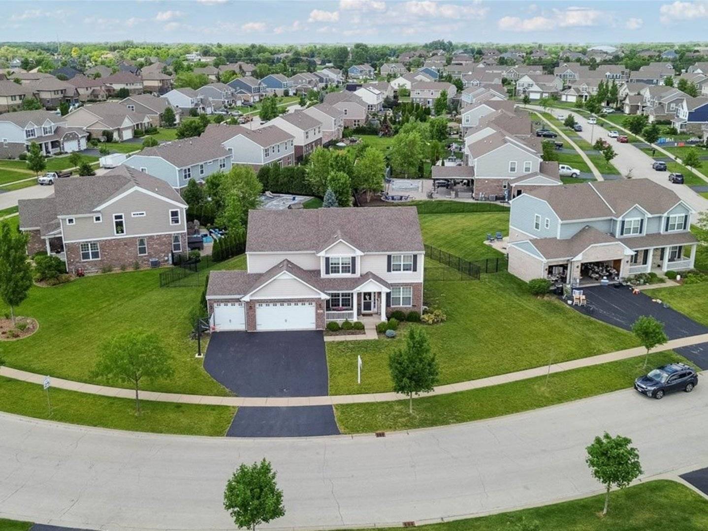 New Lenox, IL 60451,2195 Bristol Park RD