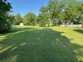 Westmont, IL 60559,411-13 N Wilmette AVE
