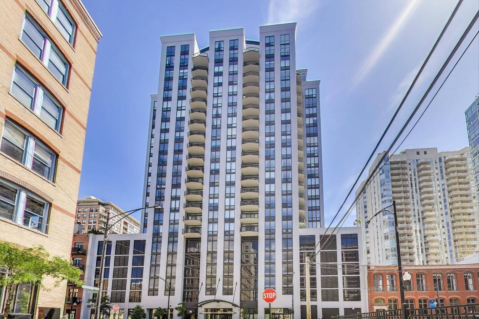 435 W Erie ST #1708, Chicago, IL 60654
