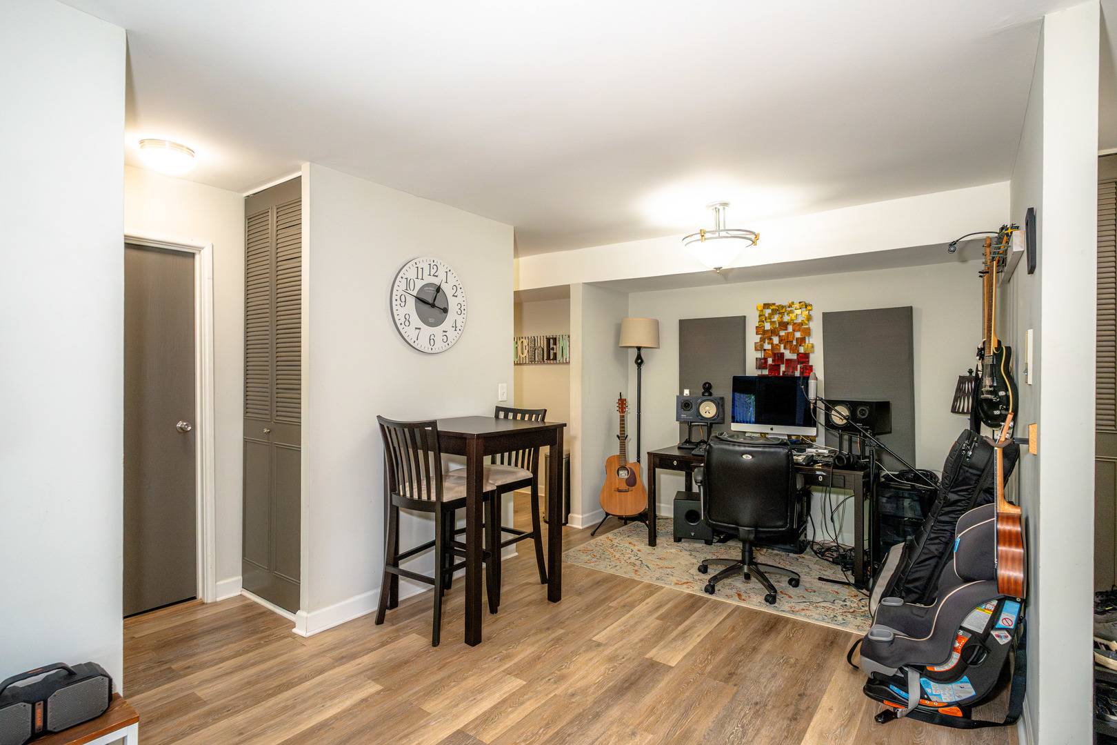 Palatine, IL 60074,1461 N WINSLOWE DR #101