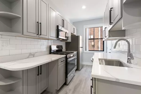 Chicago, IL 60626,7622 N Eastlake TER #1D